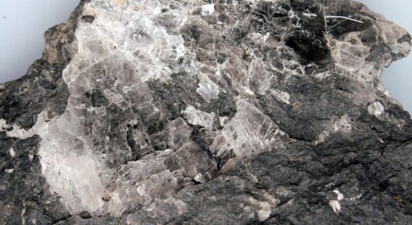 Röntgenfluoreszenzanalyse, RFA von Gips und Anhydrit | © CRB Analyse Service GmbH